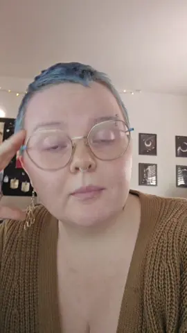 #stitch with @LaTosha Lioe at your age aren't you supposed to have learned like anything? about how the world works and that humans need food to survive and that a monthly allowance of money for food is typically used IN A MONTH. #educateyourself #thisiseasilyavailableinformation 