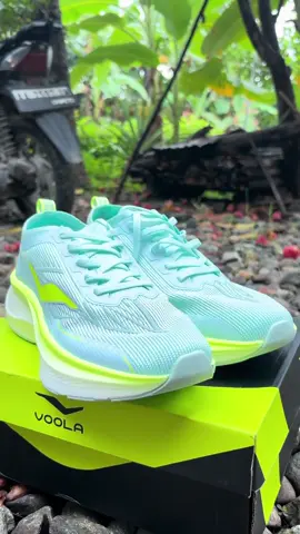 #voola #sepatuolahraga #sepaturunning #reviewsepatu #sepatulari 