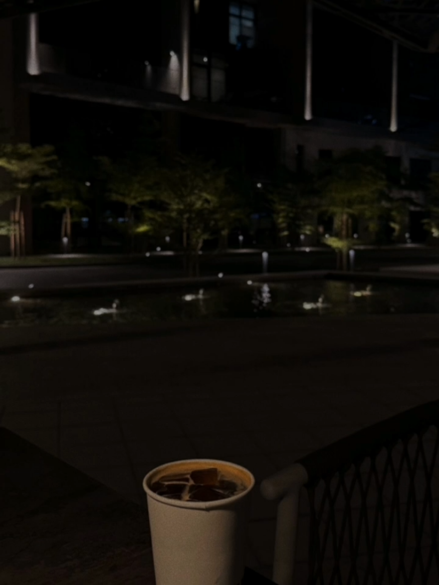 لايهمك لو علاقاتي كثير حبك اغلى من علاقاتي واهم انت الاول في حياتي والاخير من على وقت اسمك وقلب وسهم.. #فهد_بن_فصلا #قوالب_ساري #اكسبلور #شيلات #CapCut 