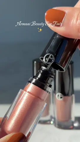 These shades are perfect for the upcoming holiday season ✨ @Armani beauty available now at @sephora #giftedbyarmani #armanimakeup #armanibeauty #armanibeautyeyetint #sephorasavingsevent 