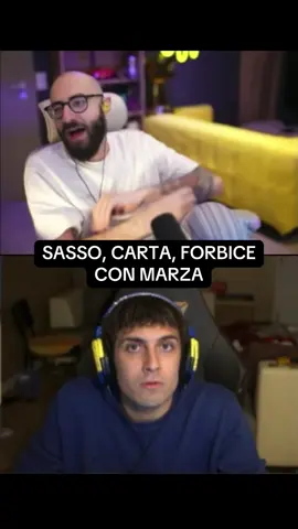 Sasso, carta e forbice strano #twitchitalia #twitchstreamer #gianmarcotocco #ilreee👑 #perte 