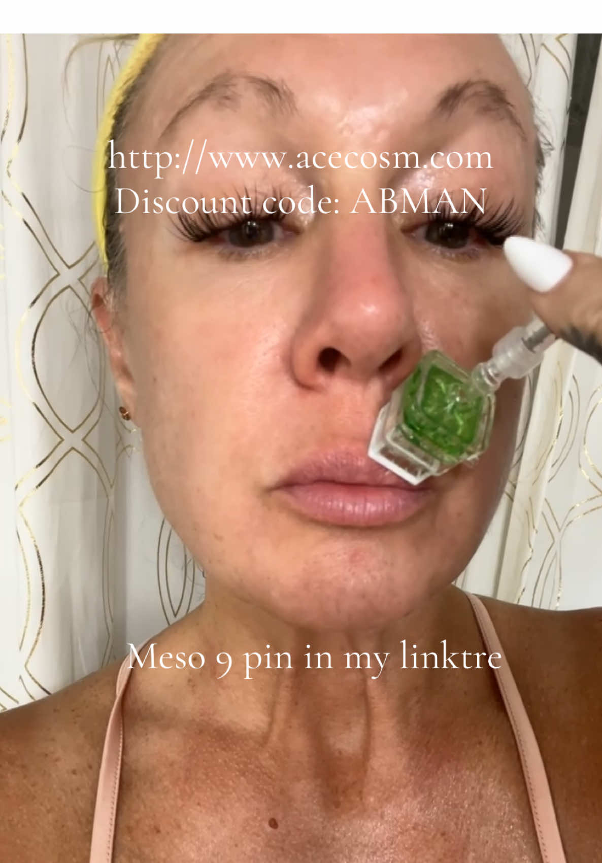 Plumping up my lips! 👄 #skincare @AceCosm #lips #koreanskincare 
