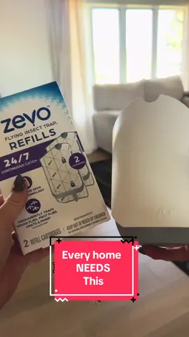 This thing works TOO well 😳🪳 #amazonfinds #homehack #cleaningtok #amazonmusthaves
