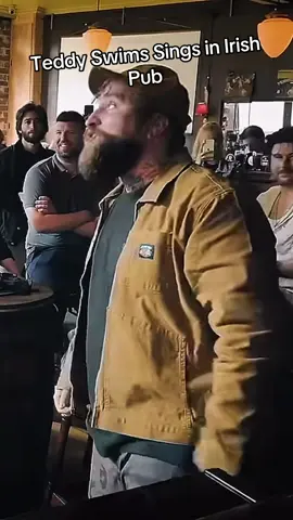 Such an incredible performance 🤘🏻 #teddyswims #liveperformance #livemusic #ireland #viral 