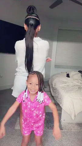 😭😭😂😂😂 just forced her to do a TikTok #fyp 