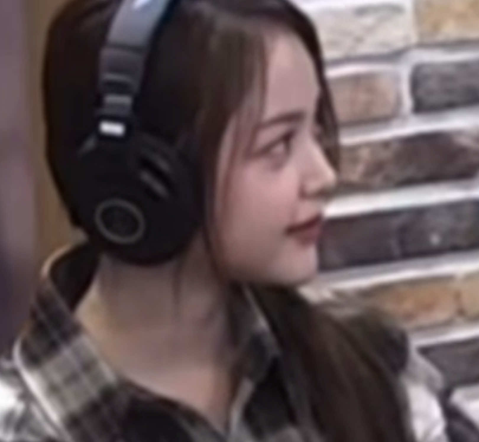 Jiuu lucu yah men 🤏🏼 #carmen #jiwoo #hearts2hearts #하츠투하츠 