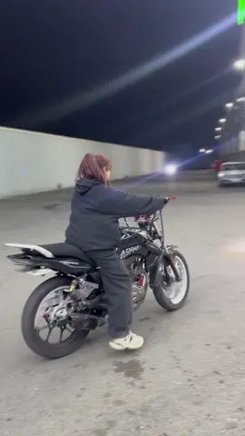 Götürdü apardı e 🤣 @Melli💗 