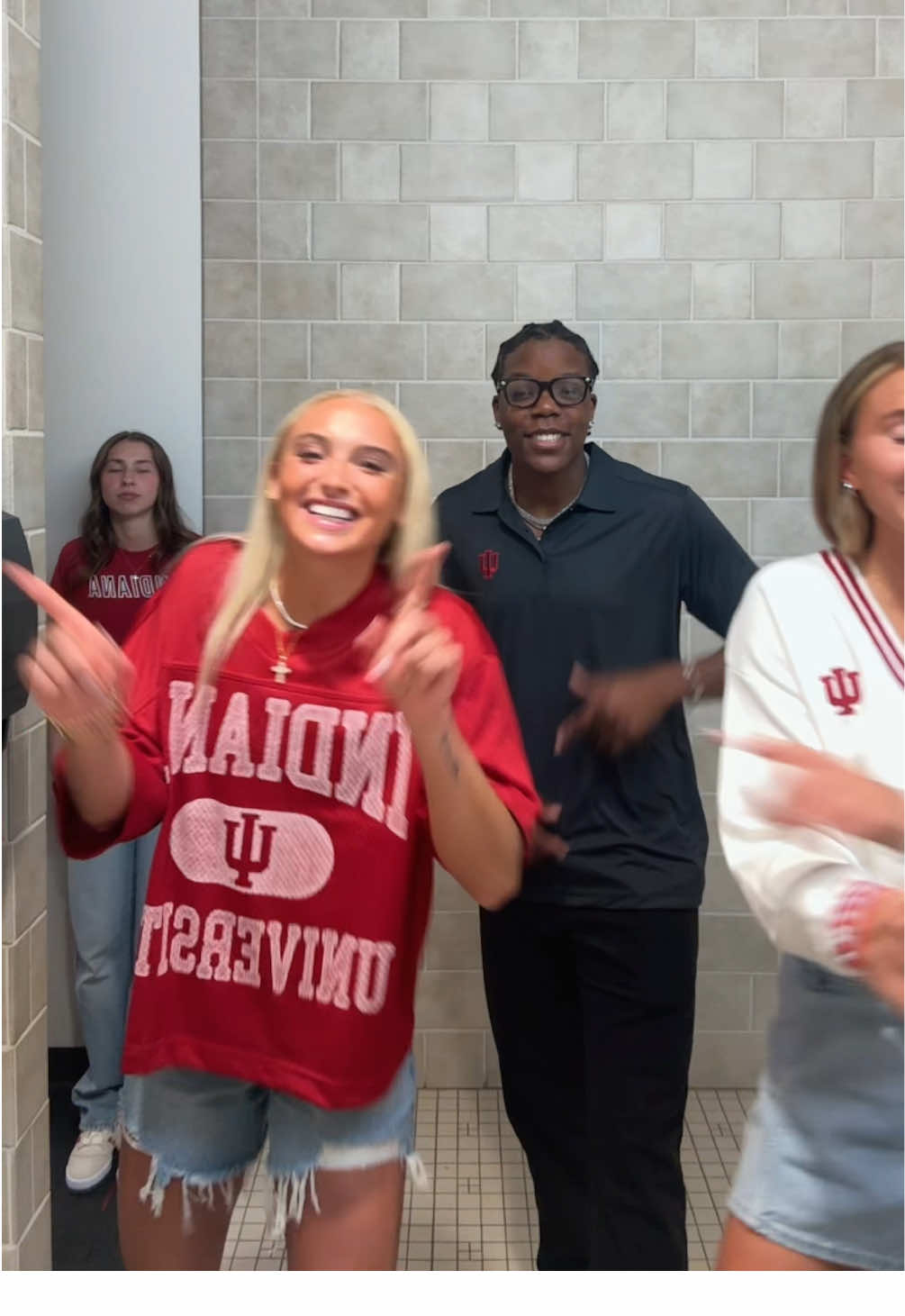 Rodaholics @Lenee bee30 @Zania 🥷🏿 