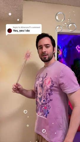 Replying to @Athenaxx7 #Inverted 🥬 be glad!! 🥬 us be grateful!!! #wicked #wickedmovie #glinda #arianagrande 