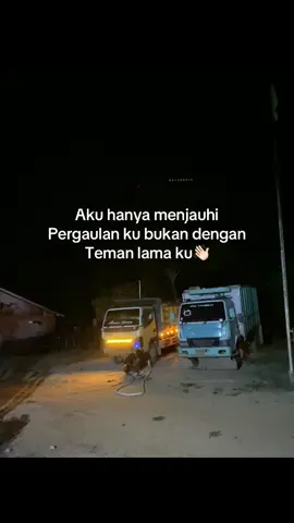 TPI jika di tantang aku juga tidak lupa Gimna cara nya adegan berbahaya itu@BaNg AM⚡ #fypage #jamgacor #pompagank🤙🏼 #canterkalimantan #drivermuda 