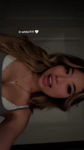 @Victoria’s Secret tzuyu’s AMAZING bra in WHITE?!?! 🤍🤍 literally in love with the new styles #korean #vsfashionshow #asian #fypシ #tzuyu 