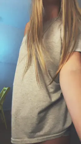 lmao this is embarrassing #viral #fyp #trending #throwit #dance 