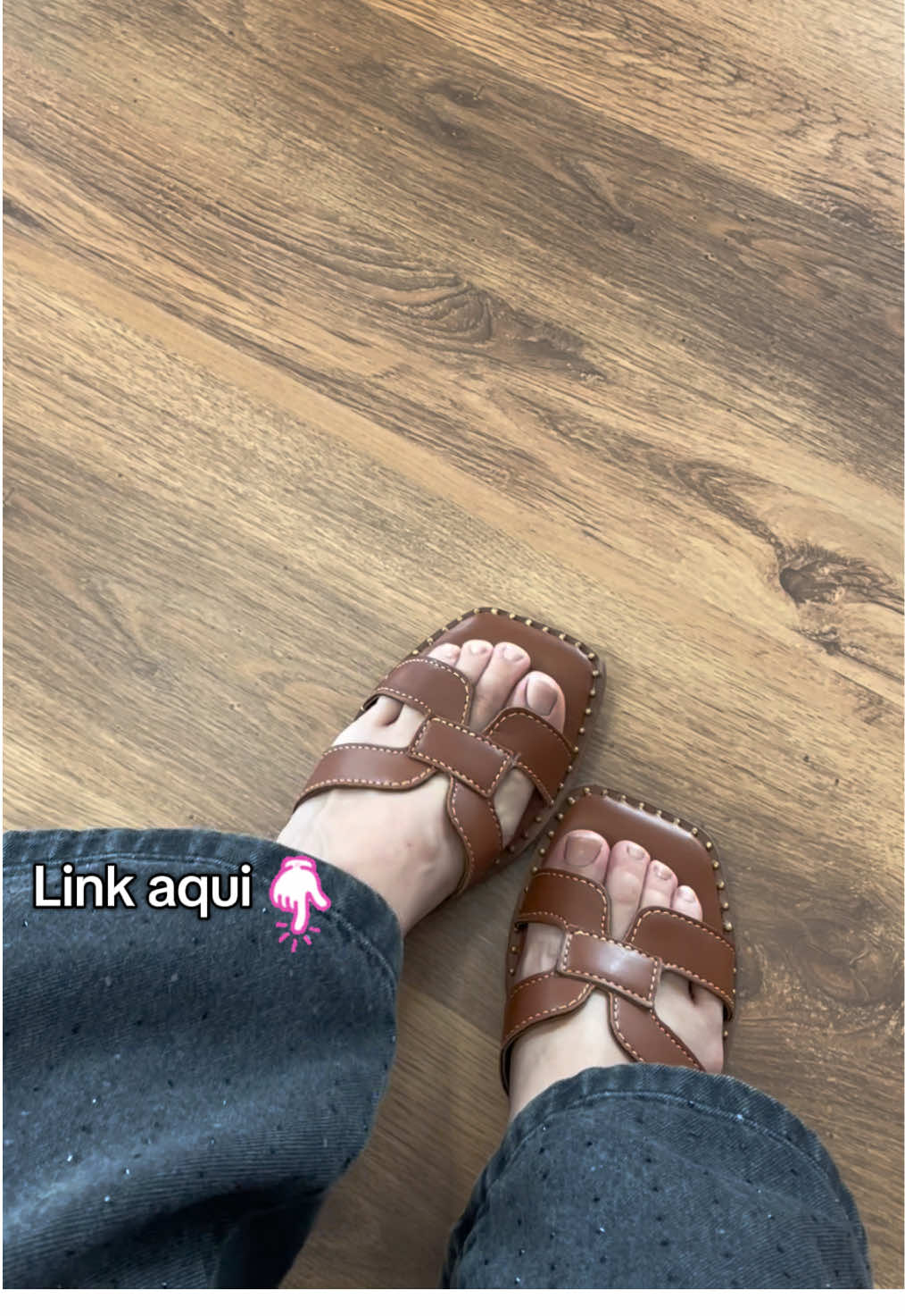 Mais uma rasteirinha linda e essa é a clássica que combina com tudo. Super confortável e baratinha! #rasteirinha #review 