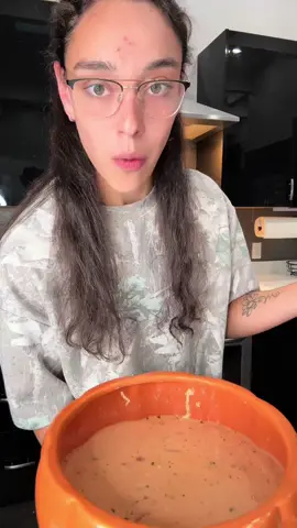 Easy and bussin 🥣 #souprecipe #chickentortillasoup #stayathomemasc