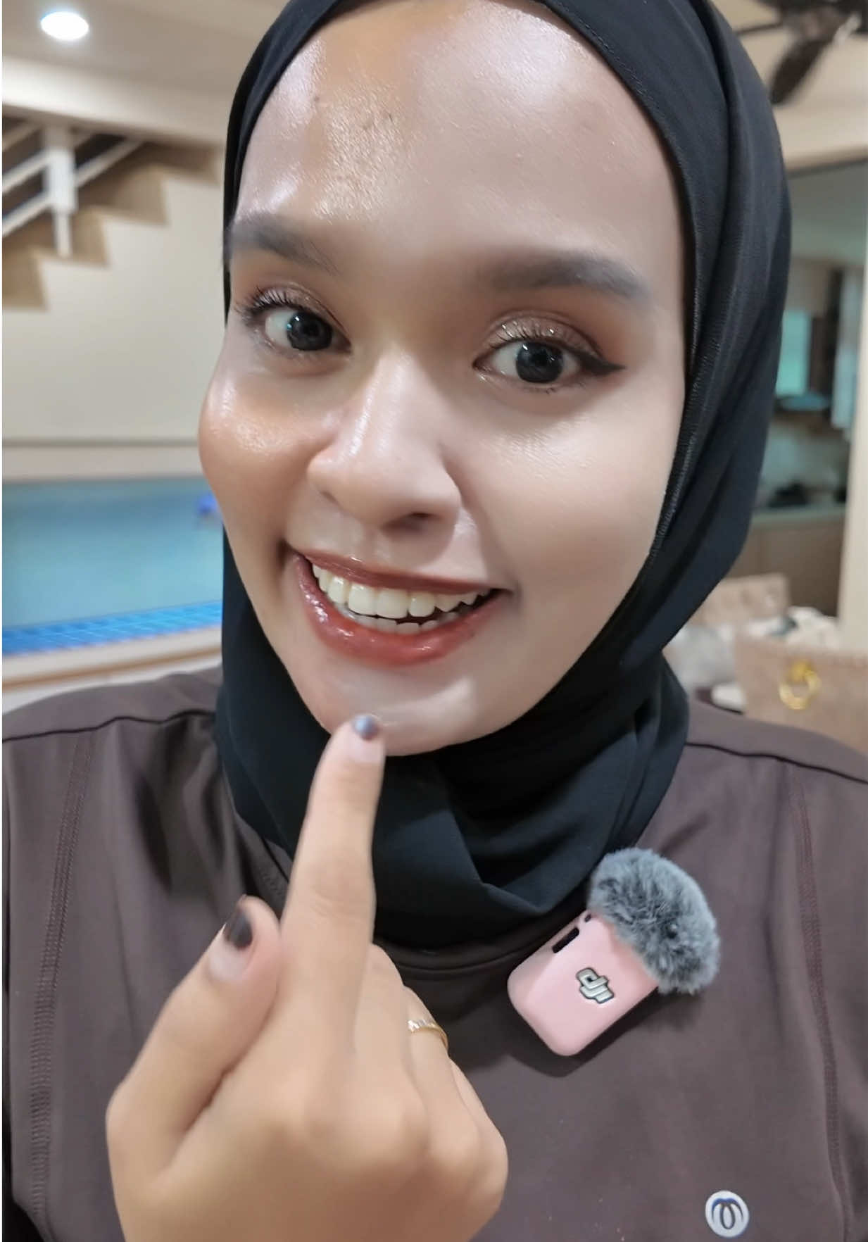 Pakai bedak je tapi macam pakai foundation