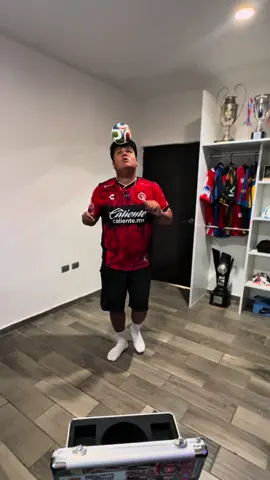 ¿Cuál es tu pronóstico? 👀  @gambetiti 🔥  #másacciónmásdiversión 