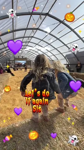 October moments , life little joys pumpkin patch time 🎃 #captoker #aispook #halloween #pumpkinpatch #octobermood 
