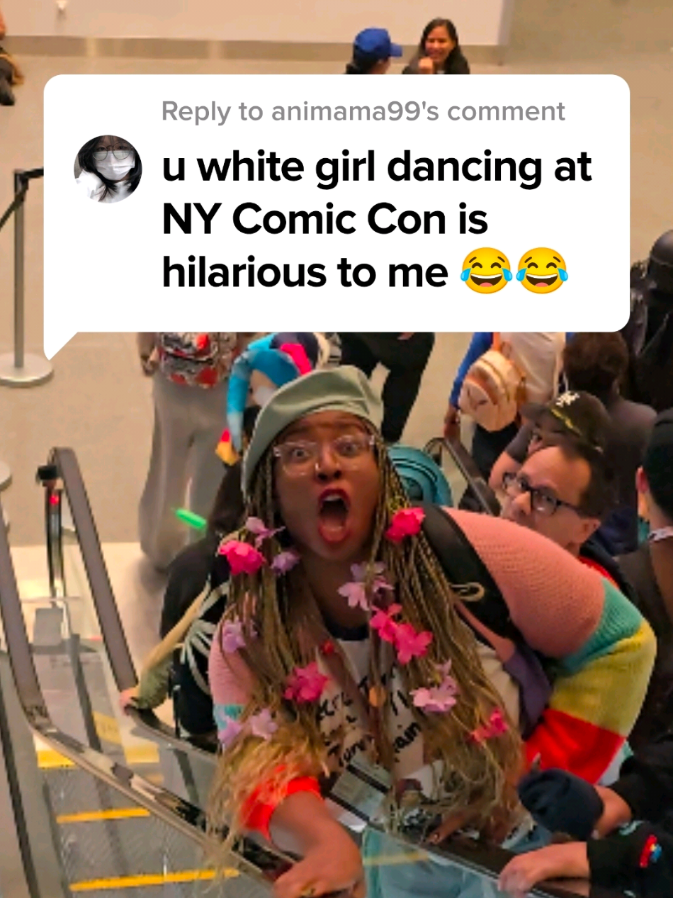 Homie's ending move was CRISPY 😩🔥🔥 Thank you to @New York Comic Con  for inviting me to have fun with one of the most creative communities out there 🥰🥰🥰 #unsighted #yourloveismydrug #kesha #girlypop #whitegirldance 