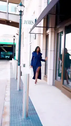 Purpose doesn’t expire.☺️ I don’t pause enough to reflect. But today, I had to stop and really look at how far I’ve come. From launching my first brokerage to now franchising a second location, still serving my clients, leading by example, and building a training community that’s changing lives this journey has been nothing short of divine alignment and discipline. I’ve poured everything into this vision sleepless nights, faith, consistency, and courage. And seeing it all manifest reminds me that every sacrifice was worth it. I’m proud. Grateful. And grounded in knowing that this is bigger than me. Thank you God🙏🏾