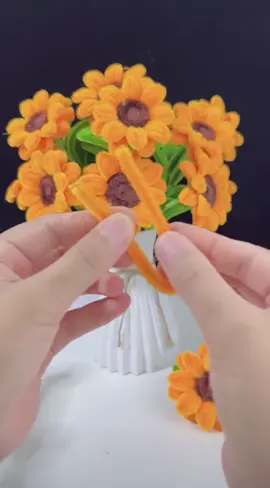 Cách làm bình hoa hướng dương từ kẽm nhung#handmade #xuhuong #kemnhung #kemnhunglamhoa #toptrending 