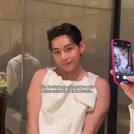 la heterosexualidad está de vacaciones 💜 #taehyung #fyp #bts_official_bighit #fypシ゚ 