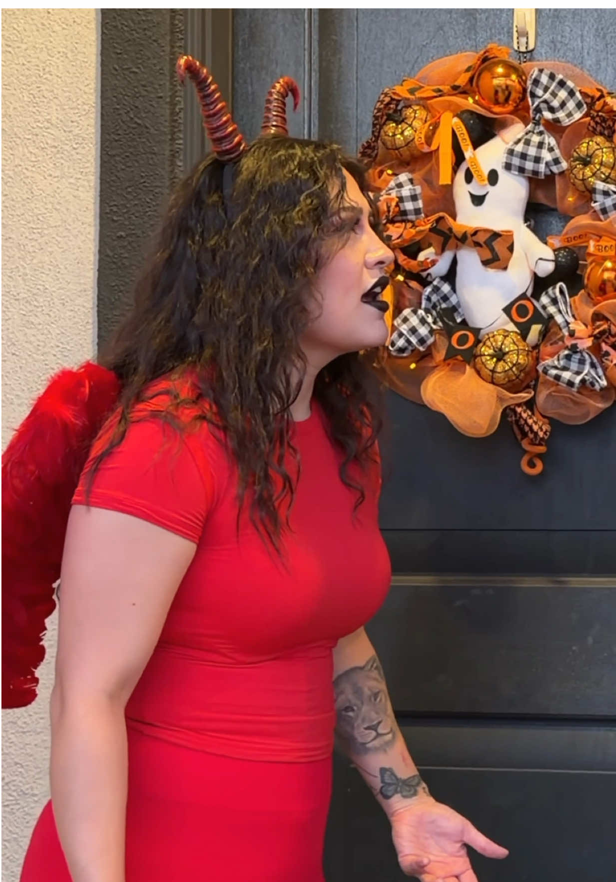 MY GIRLFRIEND DRESSED UP AS HERSELF FOR A HALLOWEEN PARTY 😂 #LGNDFRVR 