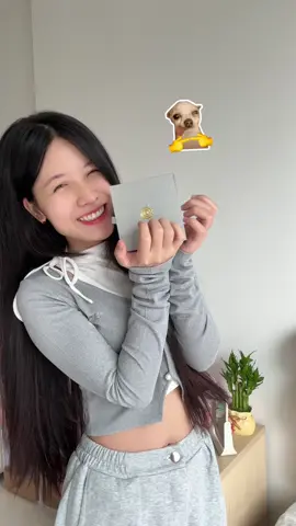 Video dành riêng cho những con người lận đận =))) @Liugems Official #vongtinhduyen #Liugems #quatang 