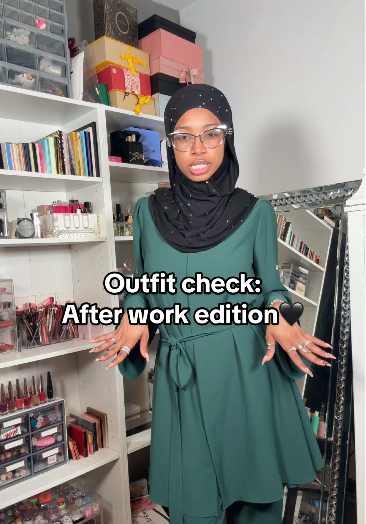 Outfit Check: After work edition💚 I wish I tied the belt over but ya girl was tired after work!!😭 Set: Zena  Hijab: @Haute Hijab rhinestoned by me!  Jewelry: @Nordstrom @BY LOLITA JEWELRY @Nominal @JOZELIEJEWLS  Glasses: @ZEELOOL Optical  #modestworkoutfits #workoutfits #hijabifashion #officeoutfit 