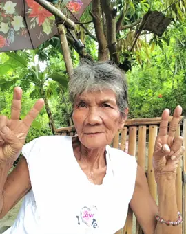 Miss na miss na kita nanay 💔 Wala na akong alaga, Wala na akong bibigyan ng kape kada umaga. Namimiss ko na mga tawag mo. Namimiss ko mga kwento mo. Dati uuwi ako galing trabaho hahanapan mo ako ng biscuit na lagi ko ding pasalubong sayo. Subrang miss kita araw araw, ayaw mo na iniiwan kita, pero kaylngan . Nag Baguio ako, Tumawag sila mama sakin hindi ka daw makakain miss mo daw ako, kaya umuwi ako bigla ka umiyak 😭 Nay sorry, kung minsan nasusungitan kita sa subrang pasaway mo😭 Nay Salamat din sa lahat. Kahit na minsan hindi ako yung hanap mo, Na appreciate ko yung pasasalamat mo bago ka namaalam 💔😭 MAHAL NA MAHAL KITA 💔 Masaya kana kasama si tatay. HINDING HINDI MAWAWALA SA ISIP AT PUSO ko❤️ Salamat sa mga payo mo nay. 😭😭😭 #nanay #fyp  #lolassupremacy  #mother 