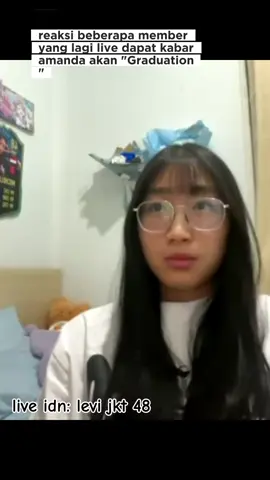 reaksi member sedang live dapat kabar bahwa amanda akan segera 
