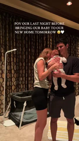 The moment we’ve been waiting for ❤️🏡 #moving #movinghome #homeowner #movingvlog #movingout 