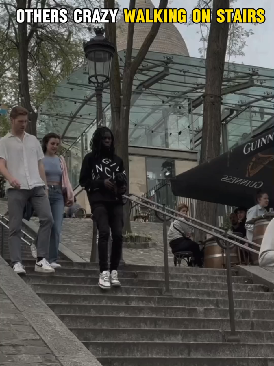 Bro turned the staircase into his magic carpet 🧞‍♂️ #aladdinvibes #stairslide #viralreel 