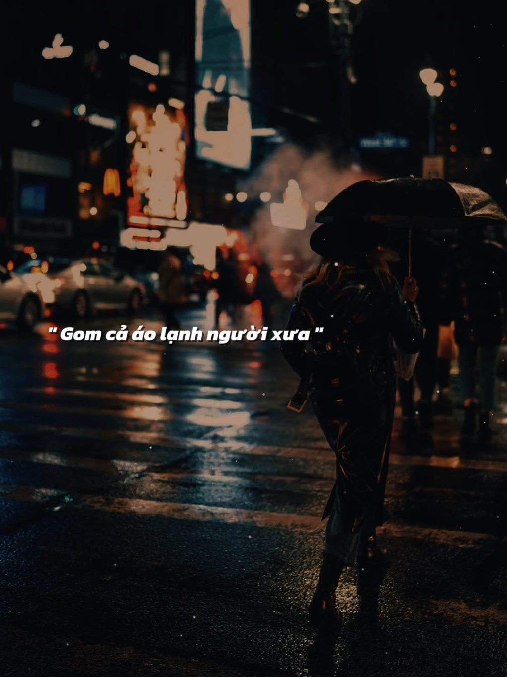 Gom cả áo lạnh người xưa em đem ra đốt thành tro tàn. #chovualongem  #nhachaymoingay  #nhachay  #lyrics⏳  #keyphan 