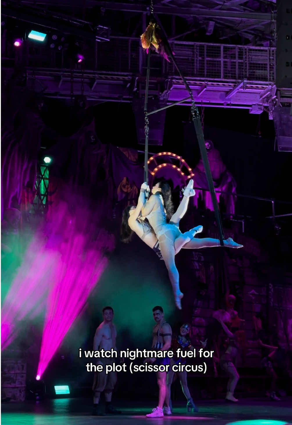 right right…. #wlw #scissorcity #hhn #hhnorlando 