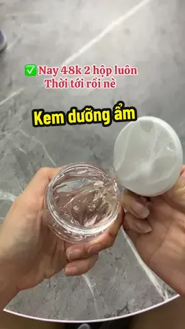 Đông tới rồi dưỡng ẩm thôi các bà ơi #xuhuong #kemduongam #kemduonghobebar #kemduongtrangda 
