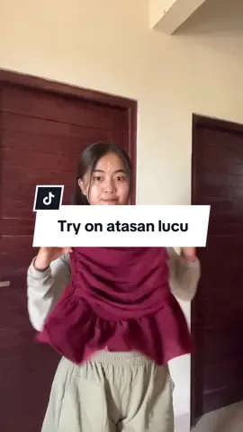 Unboxing paket gemas #atasanwanita #unboxing 