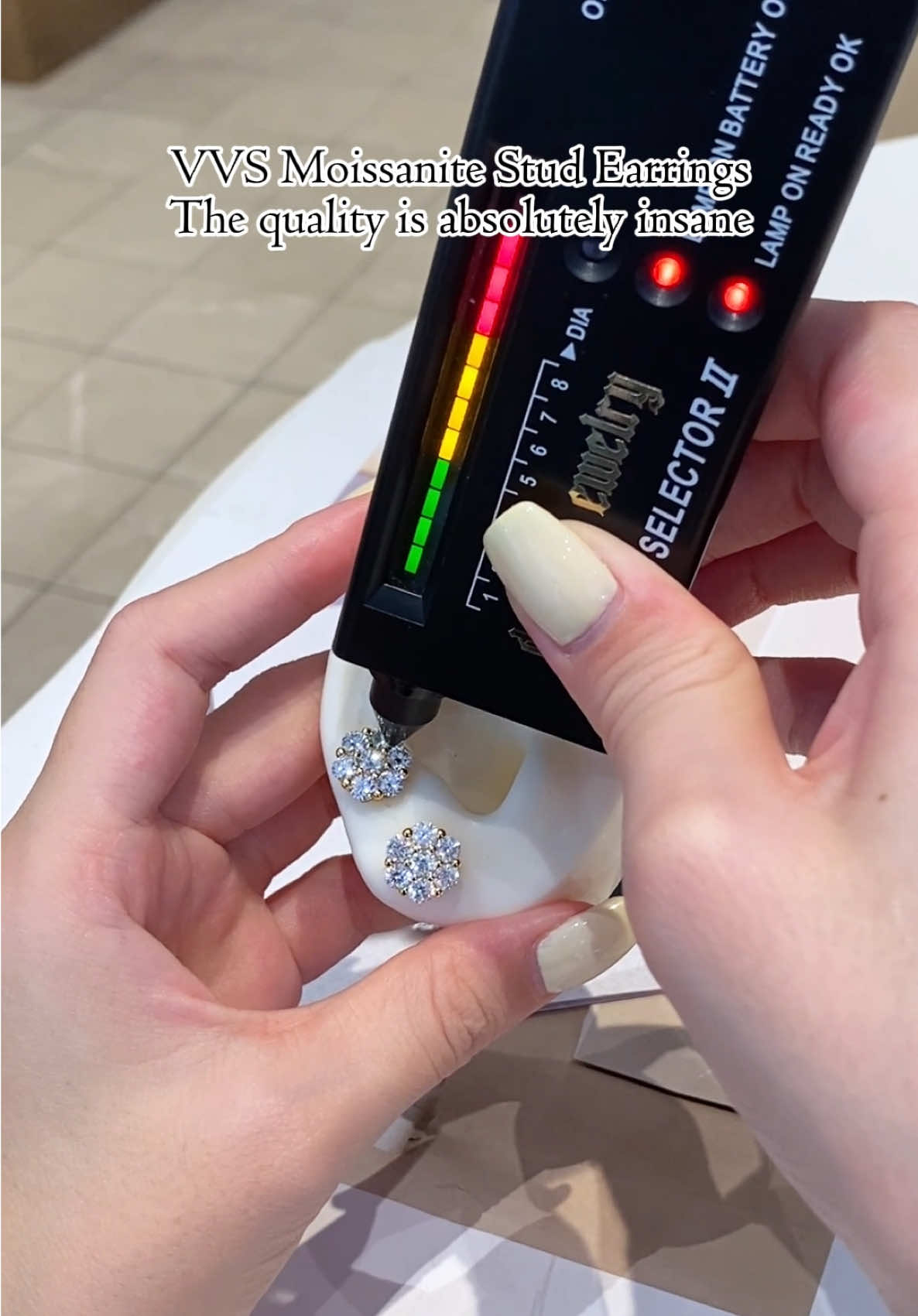 VVS Moissanite Stud Earrings.The quality is absolutely insane.#delzzad #moissanite #jewerly #s925silver #fyp #tiktokshopfalldealsforyou #earrings #moissaniteearrings #fashionfest #GRA #affordable #diamondtester 