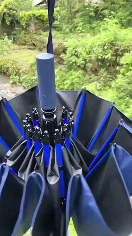 Chiếc ô gấp gọn tiện lợi #viral #xuhuong #taphoanhagem #oduchemuauv #ochemua 