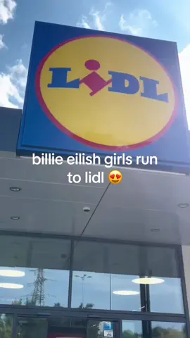 Jk, we sell it on our profile 💚 #billieeilish #billie #fyp #adventcalendar #lidl 