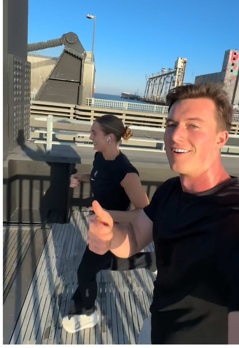 Running with friends today for 5 miles #sanfrancisco #sf #marathon #Running #Fitness 