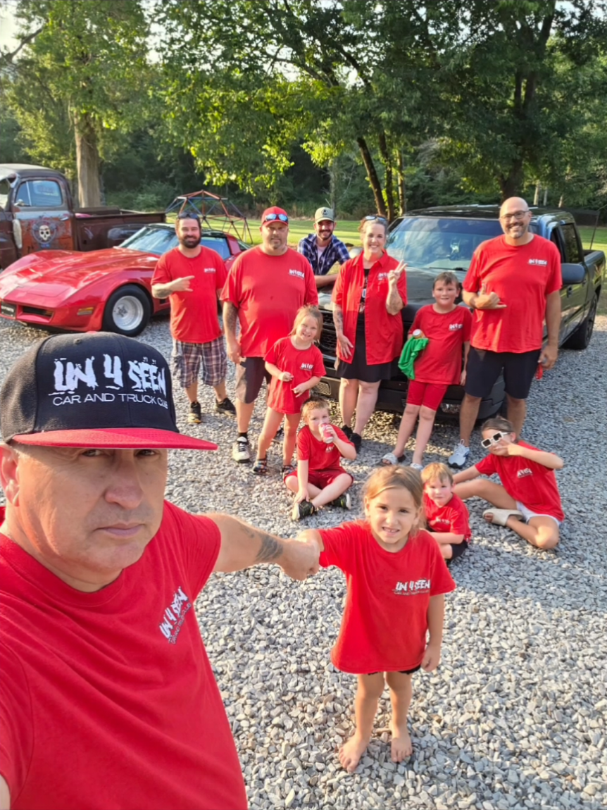 UN 4 SEEN Car and Truck Club.    we are one team one family no matter where we go or do . True dedication and family values 