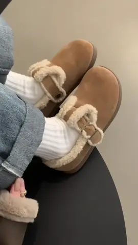 Giày lót lông cừu #giaynu #giaydep #reviewgiaydep #giaythoitrang #xuhuong 