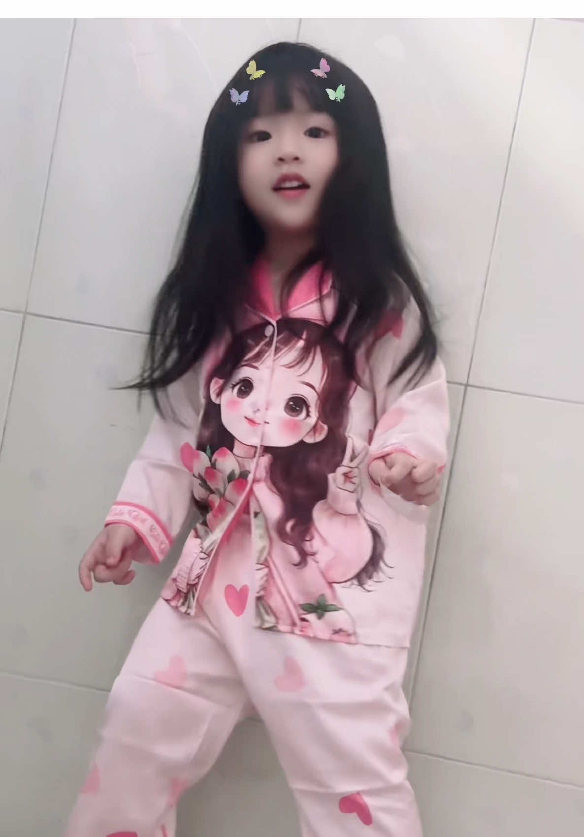 Bộ đồ mặc cưng xỉu mấy pà ơi#xuhuong #thinhhanh #fashion #betho #dobochobe 