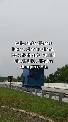 #trending #trukmaniaindonesia #kconkriff #fyp 