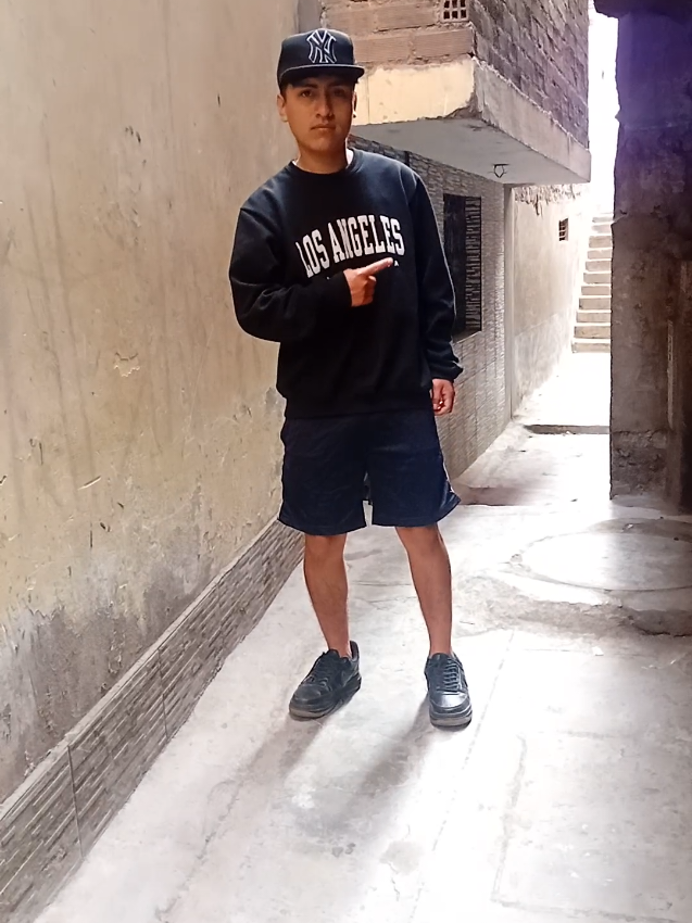 . . . . . . . . . . #alarako  #flaite  #parati  #fyp @Álárako😈 