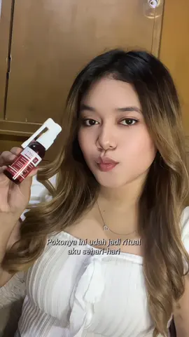 Ga takut lagi hairstyling tiap hari kena panas catokan, rambut tetap sehat dan gak rontok pakai hair growth serumnya @Rudy Hadisuwarno Cosmetics yang selalu jadi penyelamatku setiap hari😍✨ #RudyHadisuwarno #hairserum #relevan #fypage #haircare 