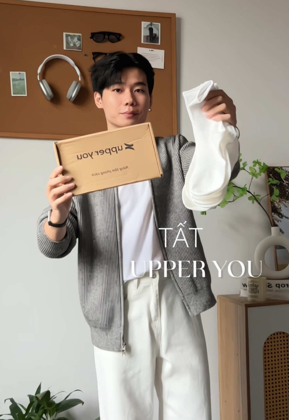 Gì chứ tất tôi dùng hao lắm, outfit nào mà chả cần đến tất #goclamdep #tatnam #tatcaoco #viethungm7 