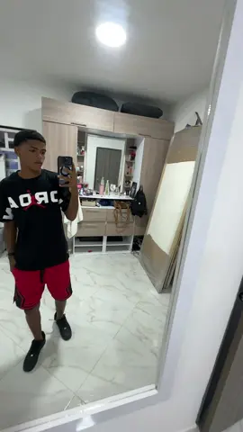 Más De Ahí?#outfit #topboy 