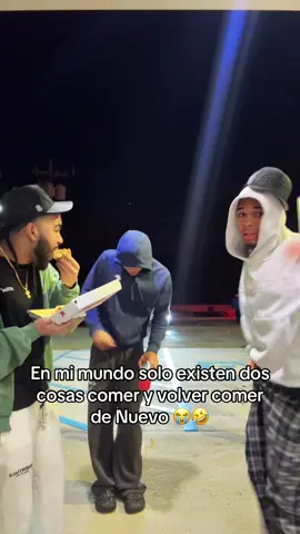 Hambre frío y sueño 😭🤣🤣🤣#aguilascibaeñas💛🦅 #lacasadealofokerd #hambre #empaquetala 