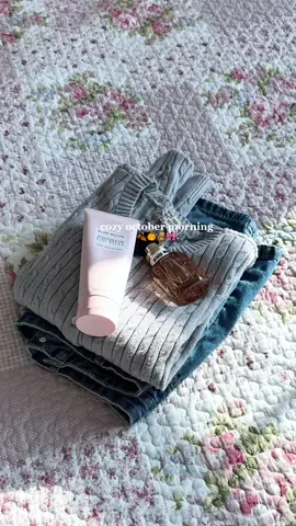 cozy october morning 🍂🎃 #cozy #fyp #cozyathome #cozyaesthetic #cozytok @rhode skin @Miu Miu @Glow Recipe @Lancôme 